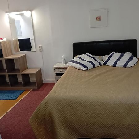 Gazelle Guest House And Art Gallery 吕费克 外观 照片