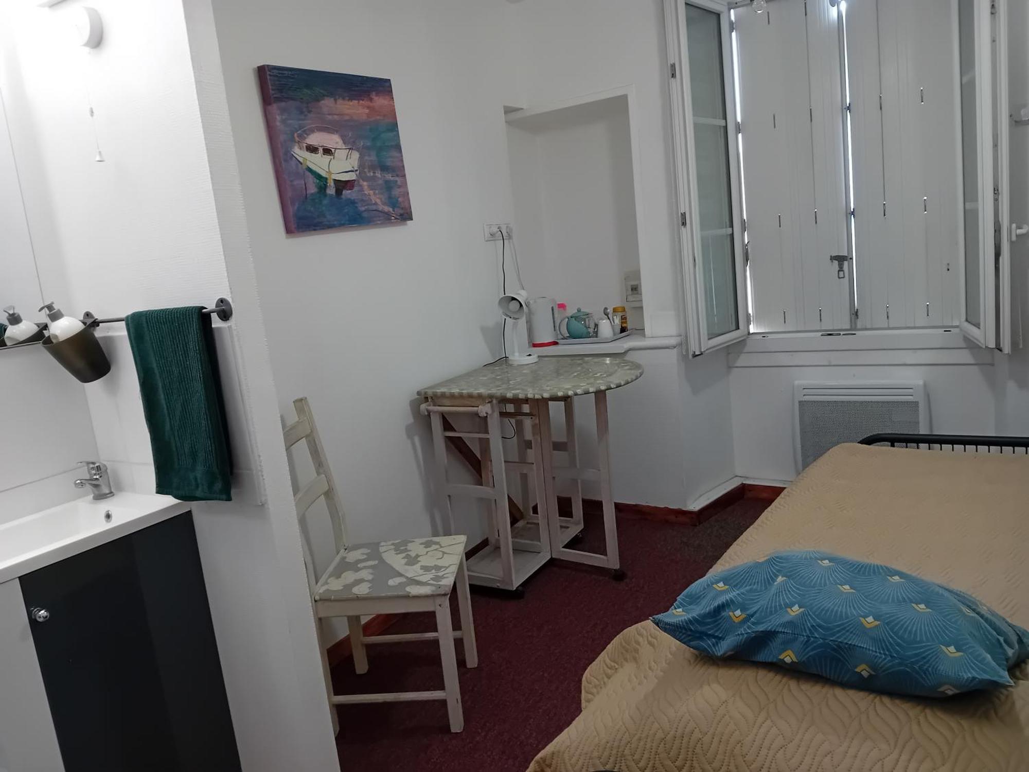 Gazelle Guest House And Art Gallery 吕费克 外观 照片